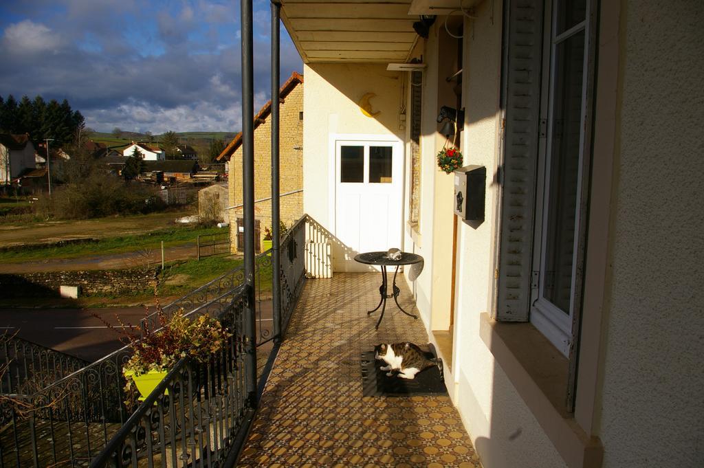 Chambres Au Logis Des Acacias Le Puley Zewnętrze zdjęcie
