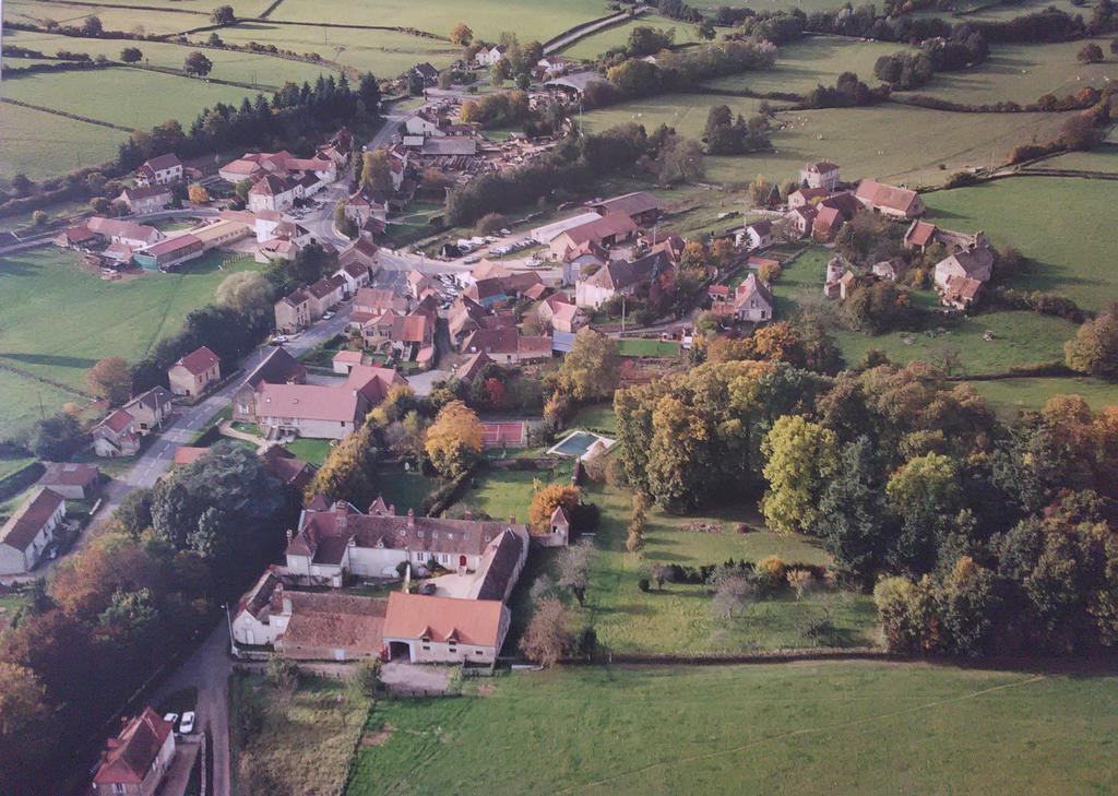 Chambres Au Logis Des Acacias Le Puley Zewnętrze zdjęcie